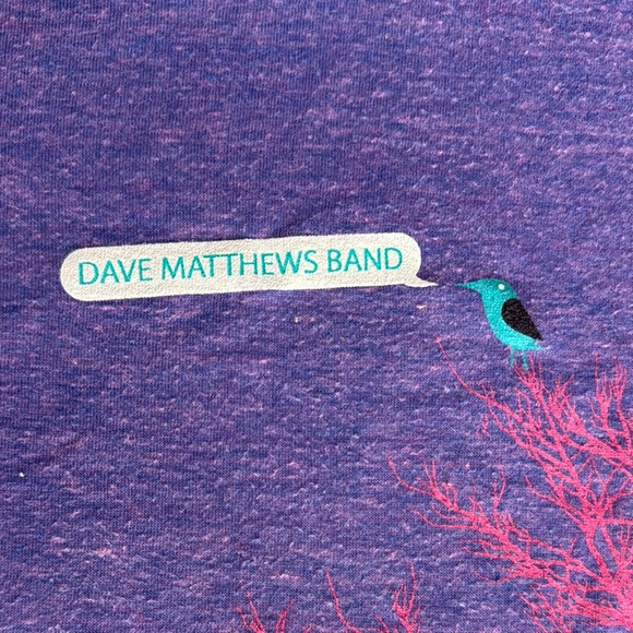 Dave Matthews Band Graphic T-Shirt with Pink Tree Design   A Rare Find! - Picture 2 of 7